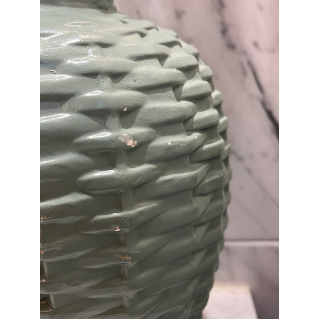 Sculpture Materials Plaster Basketweave Coastal Style MCM Table Lamp For Sale - Image 7 of 8