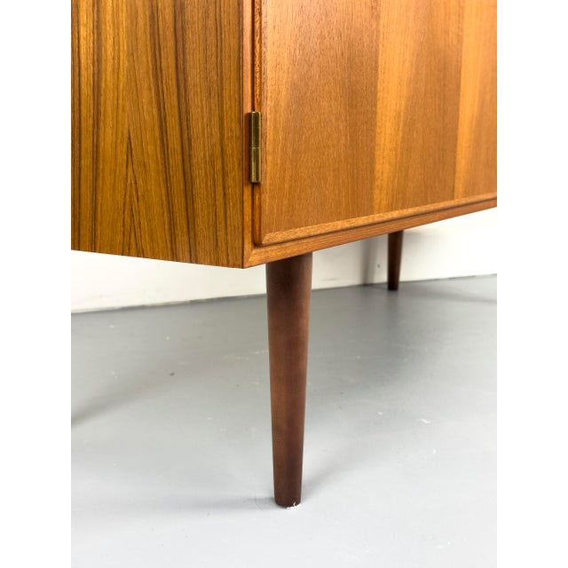 Danish Sideboard in Teak by Carlo Jensen for Hundevad & Co., 1960s For Sale - Image 12 of 18