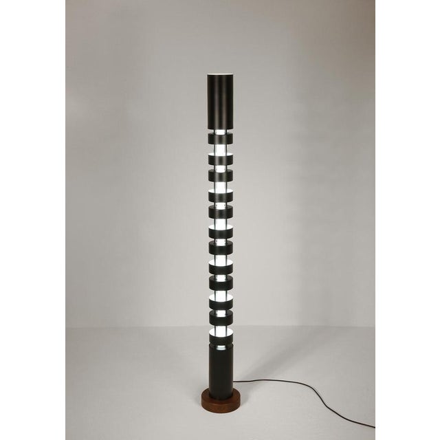 Mid-Century Modern Totem Column Floor Lamps by Serge Mouille, Set of 2 For Sale - Image 3 of 9