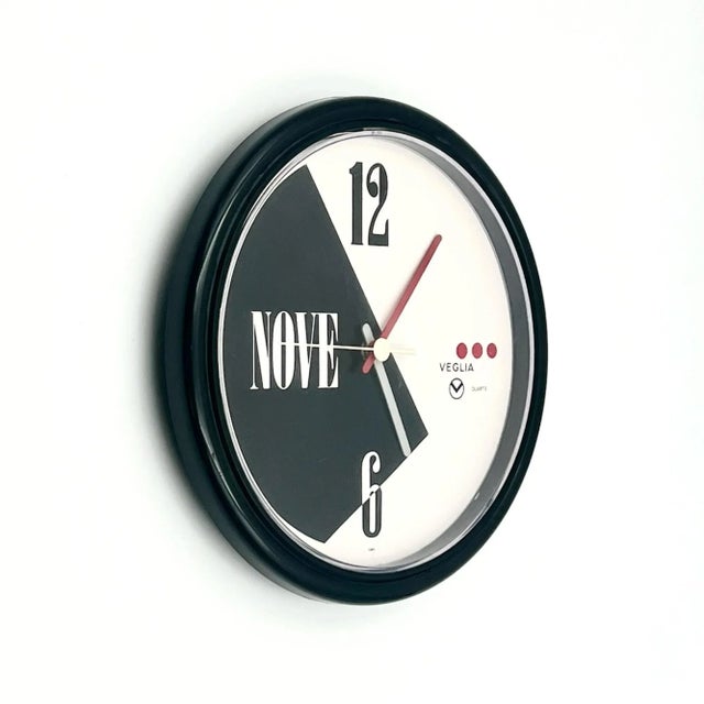 Geometric Wall Clock with Lacquered Black Frame from Veglia Borletti Milano, 1980s For Sale - Image 11 of 11