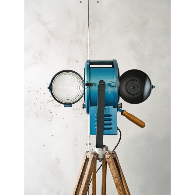 1950s Vintage Industrial Theater Spotlight Floor Lamp from A.E. Cremer, 1950s For Sale - Image 5 of 17