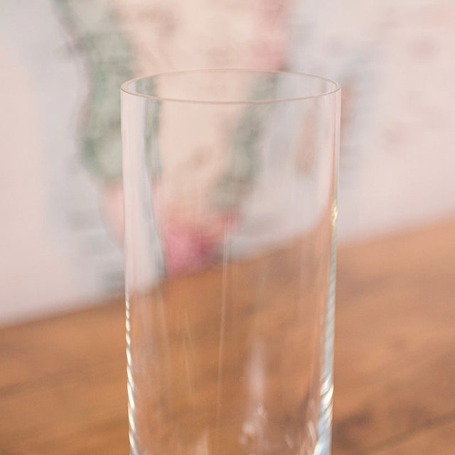 1980's Vintage Flower Vase For Sale - Image 6 of 9