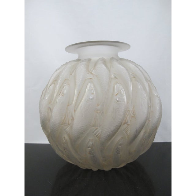 Taupe Rene Lalique France Marisa Fish Smoky Sepia Tone Art Deco Glass 9 1/2" Vase For Sale - Image 8 of 17