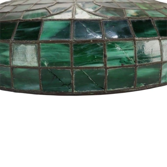 Green 1920s Tiffany Style Classic Arts & Crafts Green Leaded Stained Glass Table Lamp For Sale - Image 8 of 13