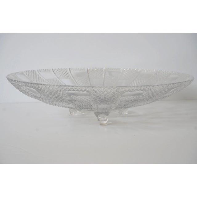 Art Deco 1930s Footed Serving Platter in Cut Lead Crystal Geometric Pattern For Sale In West Palm - Image 6 of 12