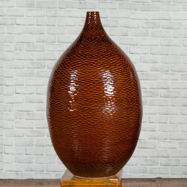 Mid 20th Century Thai Chiang Mai Brown Textured Teardrop Shaped Vase from the Prem Collection For Sale - Image 5 of 13