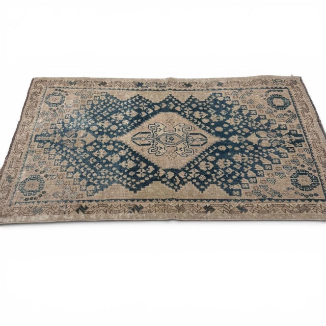 Antique Qashqai Rug | Ivory Field With Blue Geometric Medallion | 3x5 For Sale In Los Angeles - Image 6 of 6