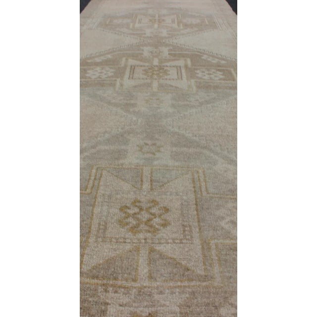 Textile Vintage Turkish Hand Knotted Oushak Runner With Etched Medallion Design in Soft Muted Tones For Sale - Image 7 of 13