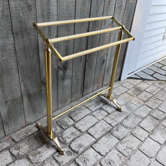Mid-Century Modern Vintage MCM Brass Three-Bar Towel Rack With Hoof Feet For Sale - Image 3 of 10