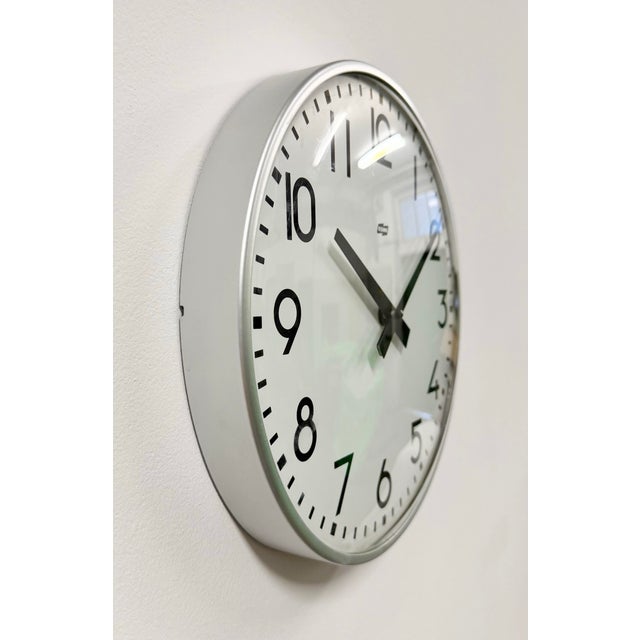 1990s Vintage Silver Wall Clock from Esmi, 1980s For Sale - Image 5 of 17