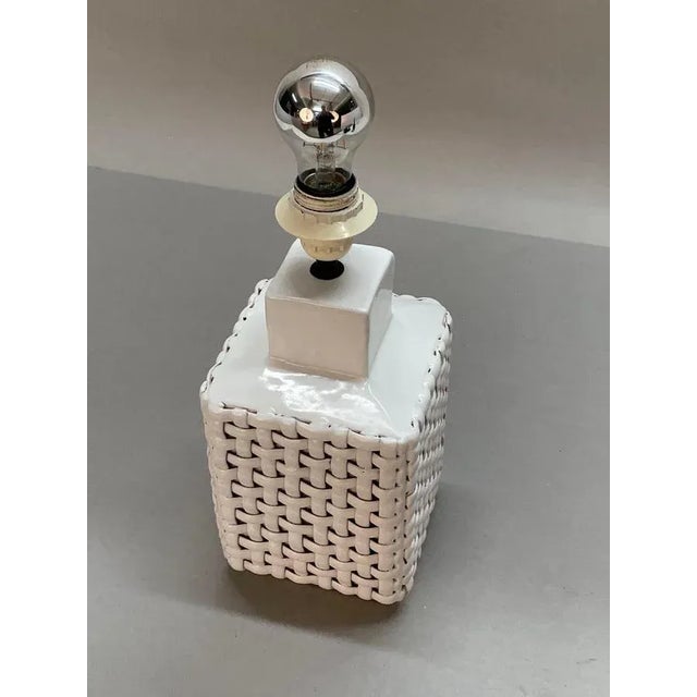 White Mid-Century Italian Glazed White Ceramic Table Lamp by Tommaso Barbi, 1970s For Sale - Image 8 of 16
