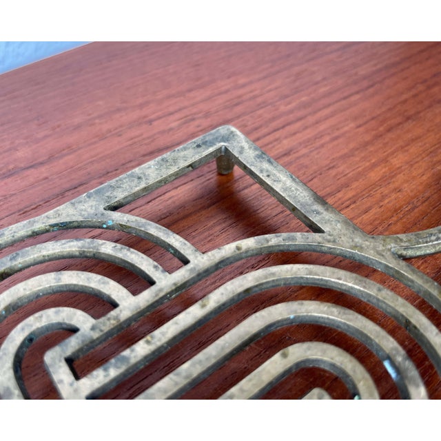 Art Deco Bronze Trivet Coaster with Solomon Knot Design For Sale - Image 9 of 12