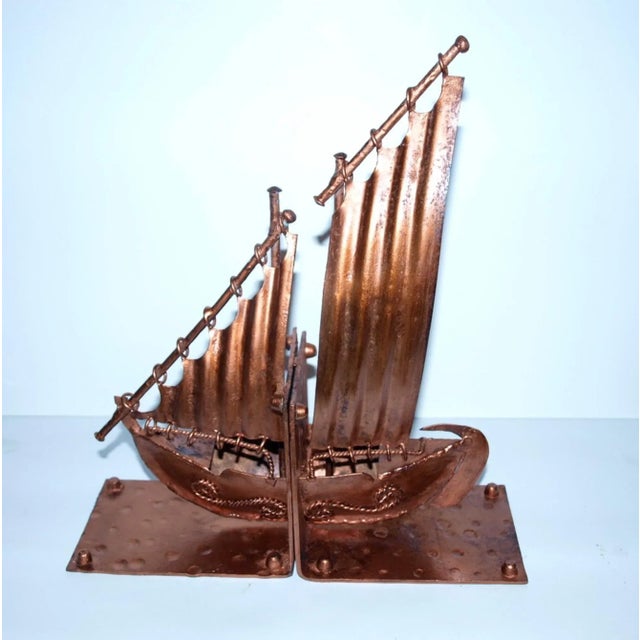 Wrought iron bookends made mano.Producido in the 50s in an old factory in Barcelona, ​​Exclusive Font, now no longer...