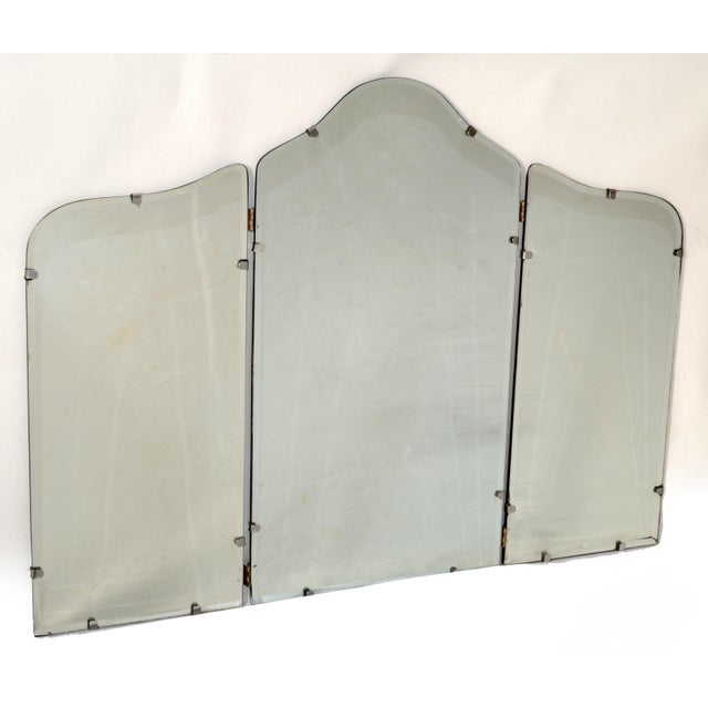 1930s 1930s French Art Deco Arched 3-Panel Beveled Mantel Vanity Wall Mirror For Sale - Image 5 of 12