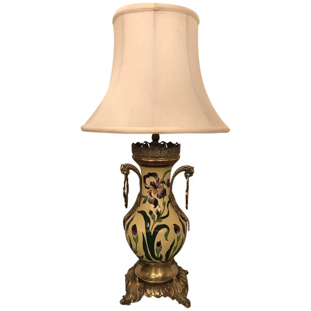 French Hand-Painted Faience & Bronze Urn Table Lamp For Sale - Image 10 of 10