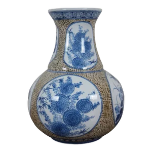 Late 20th Century Maitland-Smith Chinoiserie Blue & Brown Floral Porcelain Mantel Vase Urn