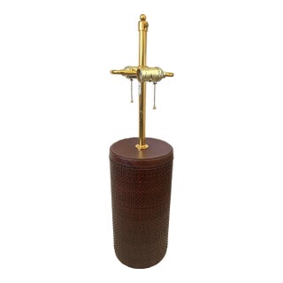 Baker Knapp & Tubbs Wrapped Woven Leather & Brass Cylinder Table Lamps For Sale