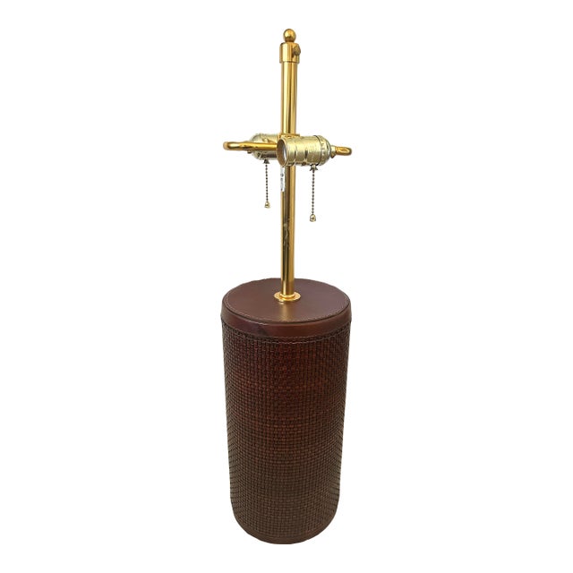 Baker Knapp & Tubbs Wrapped Woven Leather & Brass Cylinder Table Lamps For Sale