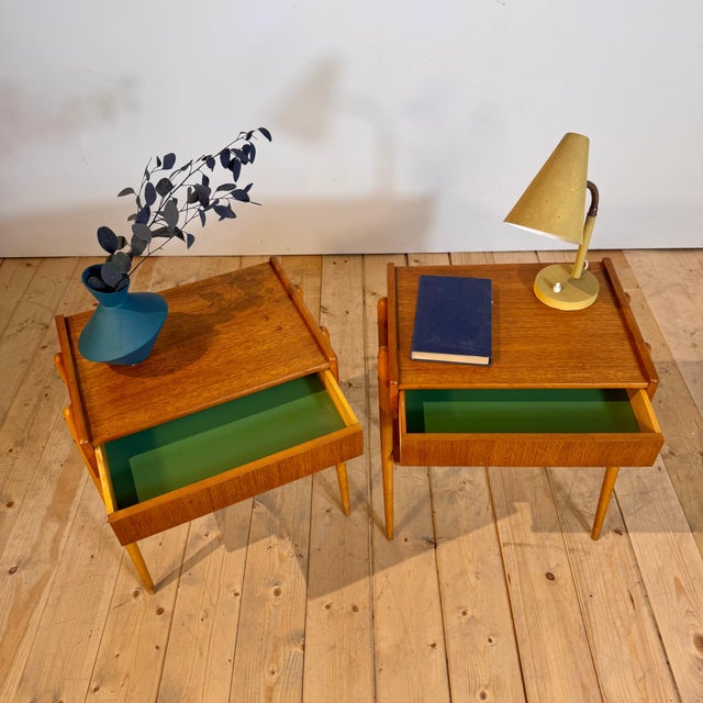 Danish Oak Nightstands, 1960s, Set of 2 For Sale - Image 6 of 8