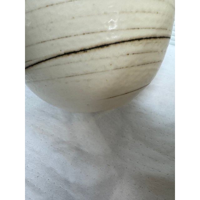Caroline Whyman Golden Striped Vases, Set of Two For Sale - Image 11 of 12