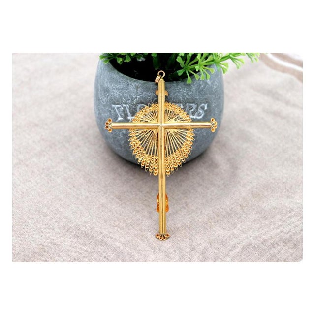 Metal 19.2k Gold Crucifix with Christ and Our Lady For Sale - Image 7 of 9