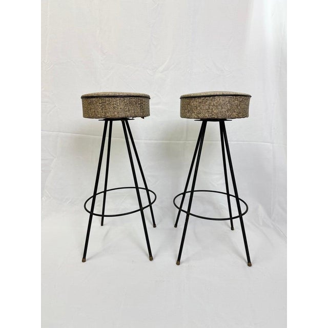 Metal Pair of Atomic Bar Stools in the Style of Frederic Weinberg For Sale - Image 7 of 12