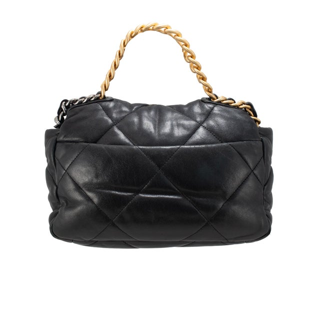 Early 21st Century Chanel 19 Small Flap Quilted Lambskin Leather Black Metal Hardware Shoulder Bag For Sale - Image 5 of 11