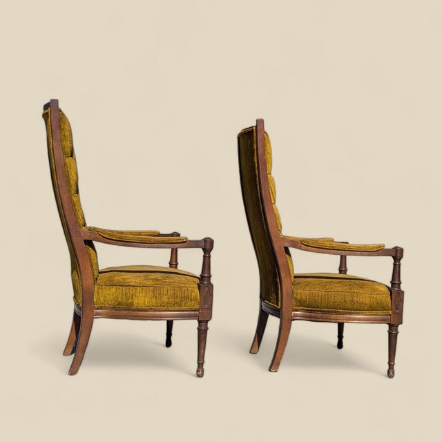 Hollywood Regency Tufted High-Back Armchairs in Gold Velvet Pair, 1960s For Sale - Image 9 of 18