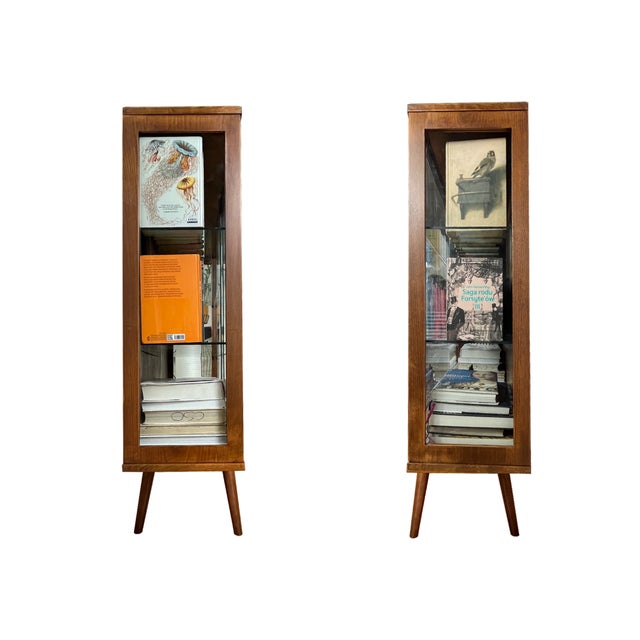 Bookcase with Glass Sides, Czechoslovakia, 1973 For Sale - Image 10 of 12