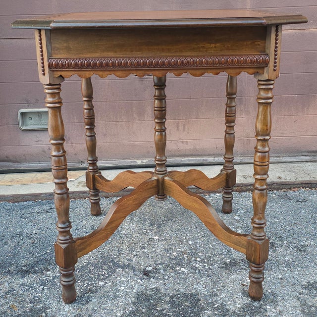 Early 20th Century Jacobean Style Banded Walnut Octogonal Side Table, Circa 1920s For Sale In Washington DC - Image 6 of 12