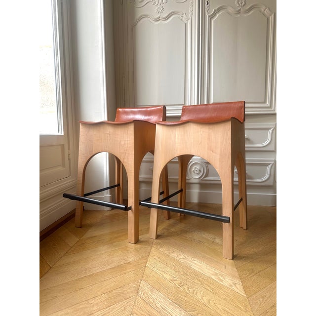 Jack Counter Stools in Sycamore Wood and Tan Leather from Lostine, USA, 2018, Set of 2 For Sale - Image 13 of 13
