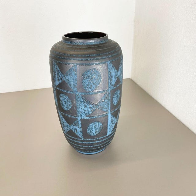 Fat Lava Ceramic Ankara Vase by Heinz Siery for Carstens Tönnieshof, Germany, 1960s For Sale - Image 3 of 18