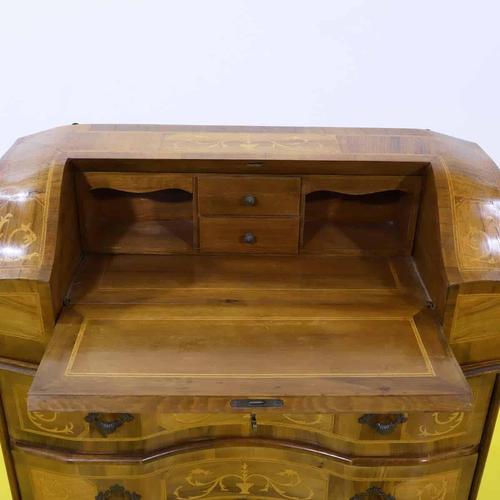 Louis XV Style Inlaid Secretaire with Curved Front For Sale - Image 13 of 18