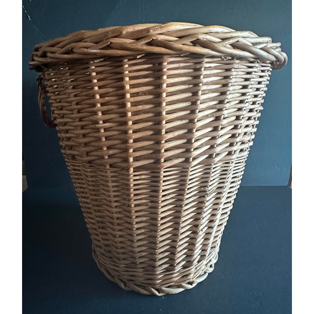Vintage Mid-Late 20th Century Wicker Wastebasket For Sale In Orlando - Image 6 of 12