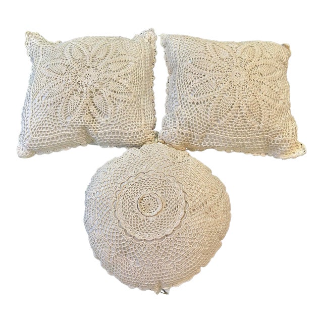 Vintage Set of 3 Soft White Cotton Crochet Lace Flower Accent Pillows For Sale