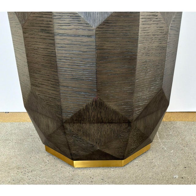 Original retail $2110, stylish Currey & Company Modern Dark Brown Geometric Kendall Accent Table, Brass base, showroom...