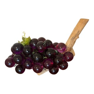 Lovely Vintage Mid-Century Modern Royal Purple Lucite Acrylic Grape Cluster Centerpiece For Sale