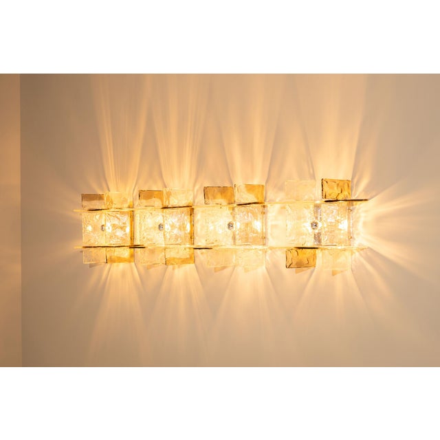 White LP 256 Wall Lamps in Crystal and Tobacco by Carlo Nason for AV Mazzega, Italy, 1970s, Set of 4 For Sale - Image 8 of 17