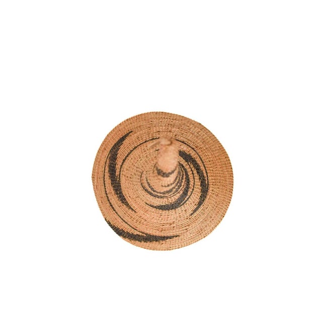 Early 20th Century Early 20th Century Tutsi Basket with Lid Rwanda For Sale - Image 5 of 7