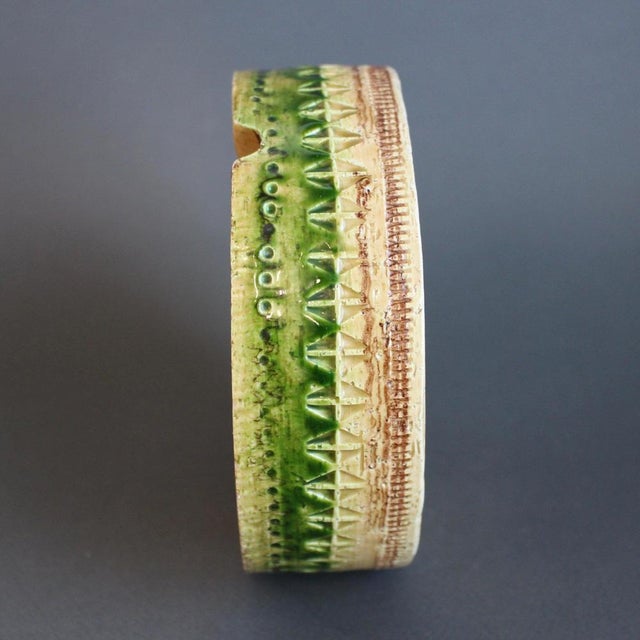 Gold Mid-Century Modern Italian Sahara Ceramic Ashtray by Aldo Londi for Bitossi, 1960s For Sale - Image 8 of 12