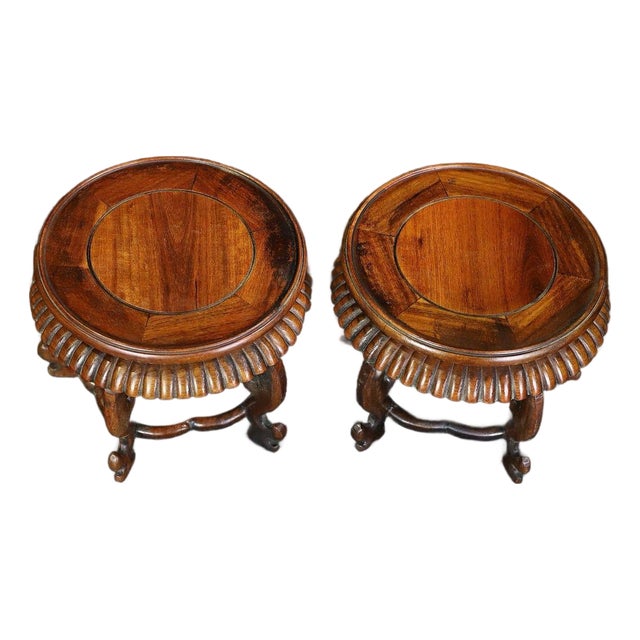 Pair of Vintage Chinese Huali Rosewood Circular Display Stands (Pedestals) For Sale