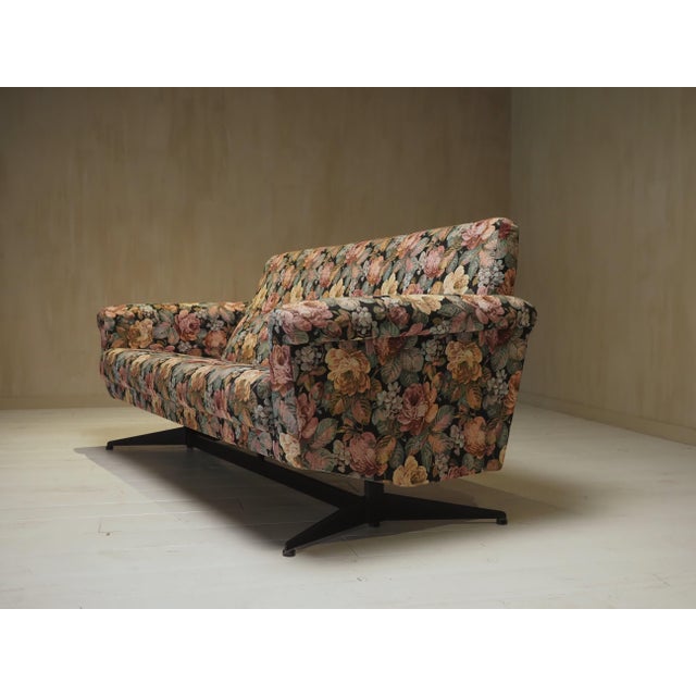 Vintage Italian Floral Sofa, 1960s For Sale - Image 3 of 4