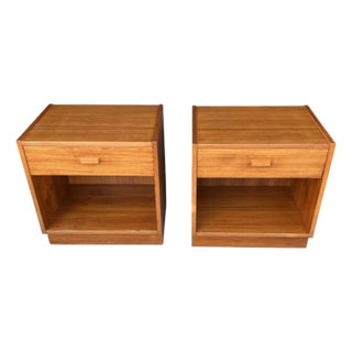 Restored 1960s Danish Modern Teak Nightstands – Pair of Scandinavian Bedside Tables For Sale