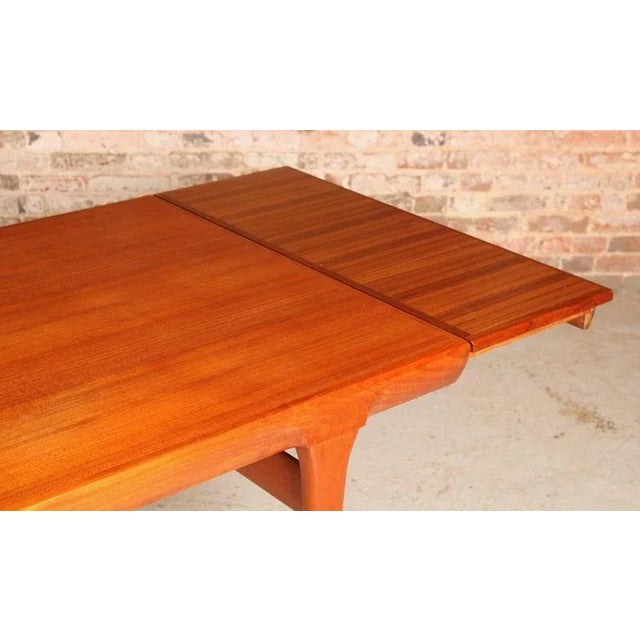 Mid-Century Modern Danish Teak Dining Table by Ib Kofod Larsen for Faarup Mobelfabrik, 1960 For Sale - Image 10 of 18
