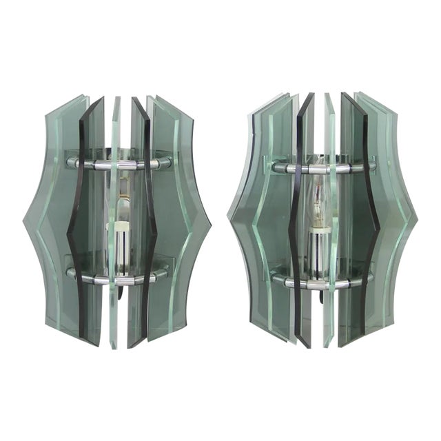 Italian Sconces in the Style of Veca, 1970s, Set of 2 For Sale