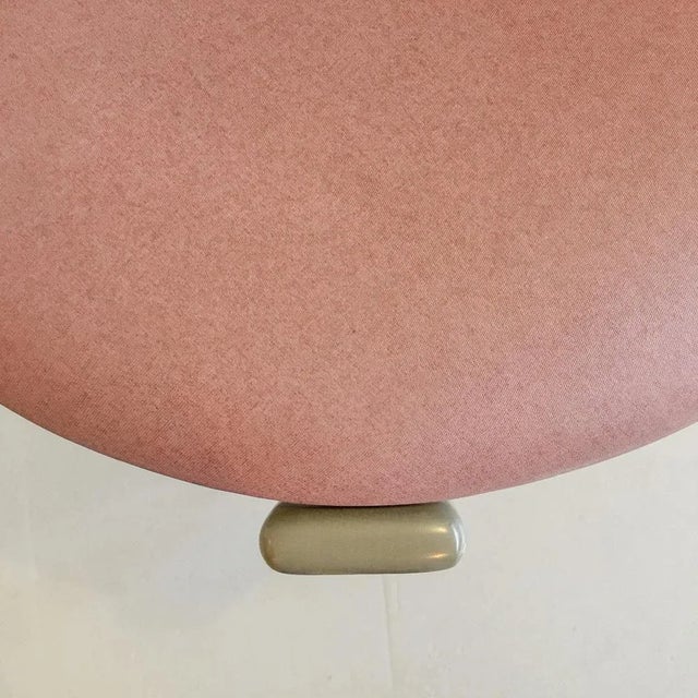 Mid-Century Modern Pink Stool attributed to Bruno Rey for Dietiker, Switzerland, 1970s For Sale - Image 3 of 8