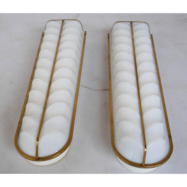 Acrylic Glass Wall Lamps, Italy, 1960s, Set of 2 For Sale - Image 3 of 10