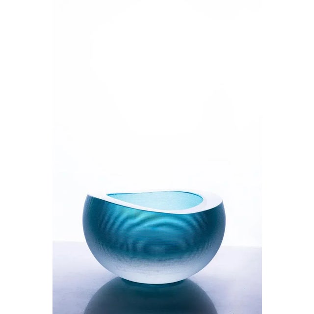 Contemporary Incisioni Linae Medium Vase by Purho For Sale - Image 3 of 12