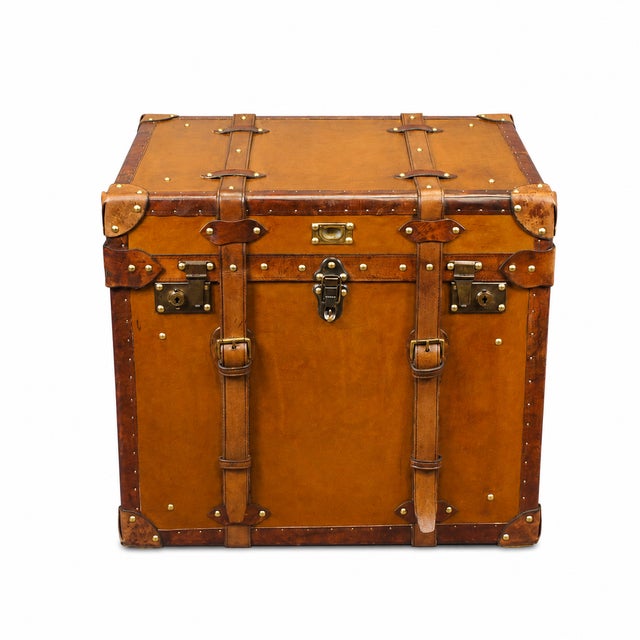 Handmade Leather Storage Trunk Side Table, Vintage English Belted Chest, Tan Leather Occasional Table, Brass Hardware Campaign Furniture For Sale - Image 6 of 8