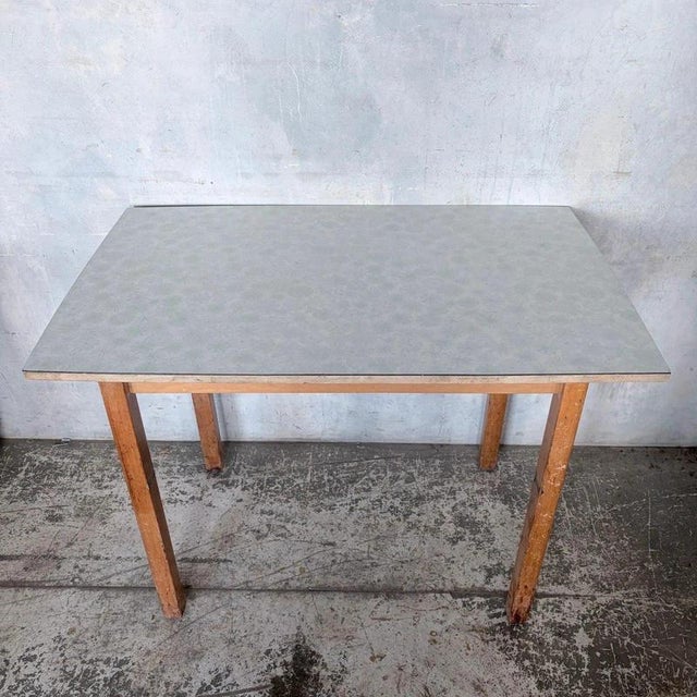 2000 - 2009 Mid-Century Blue Floral Formica Kitchen Dining Table For Sale - Image 5 of 7